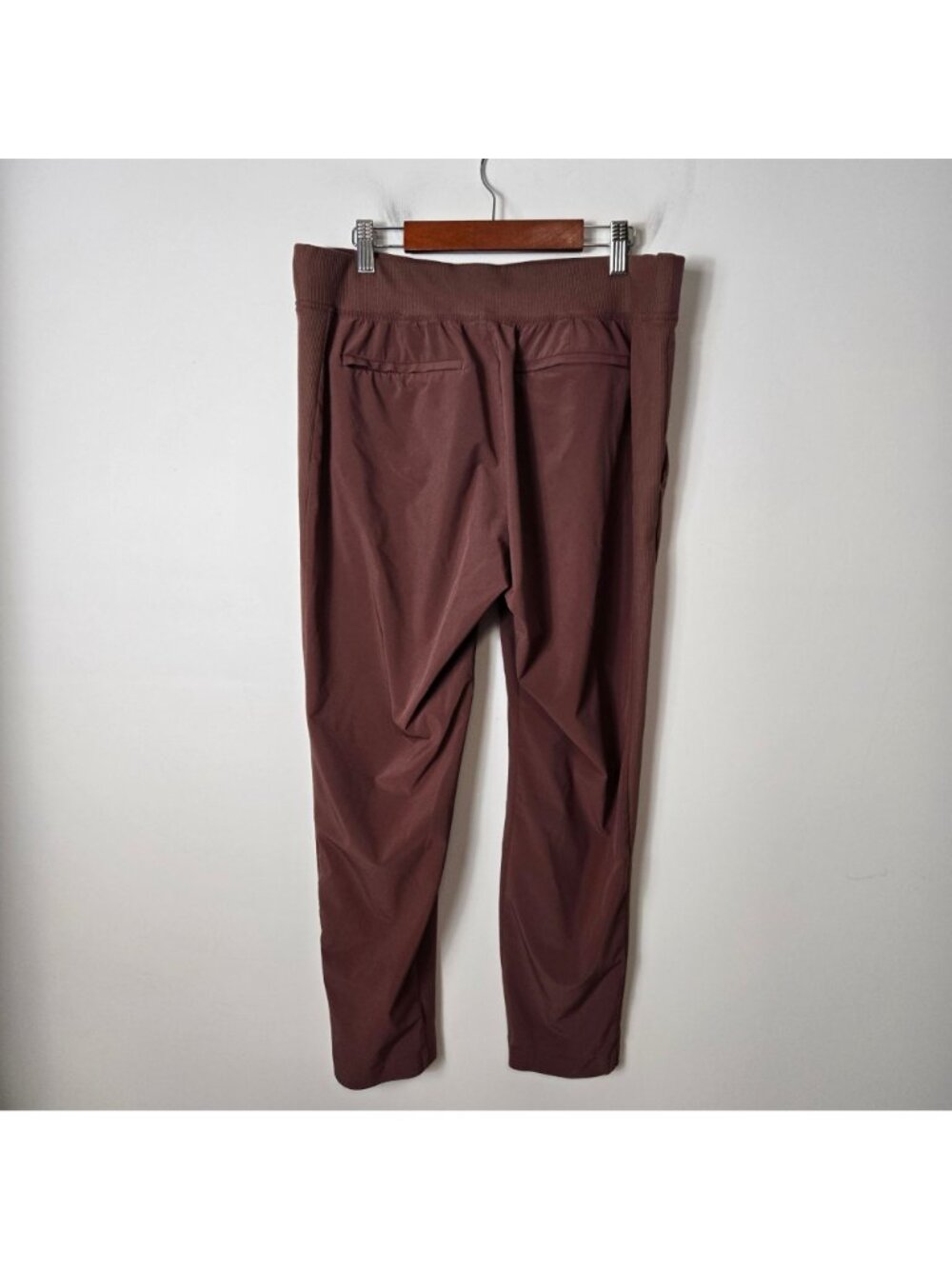 Athleta Size 8 Petite Brooklyn Ankle Pants in Hearth Rose Mid-Rise Travel - Picture 4 of 9